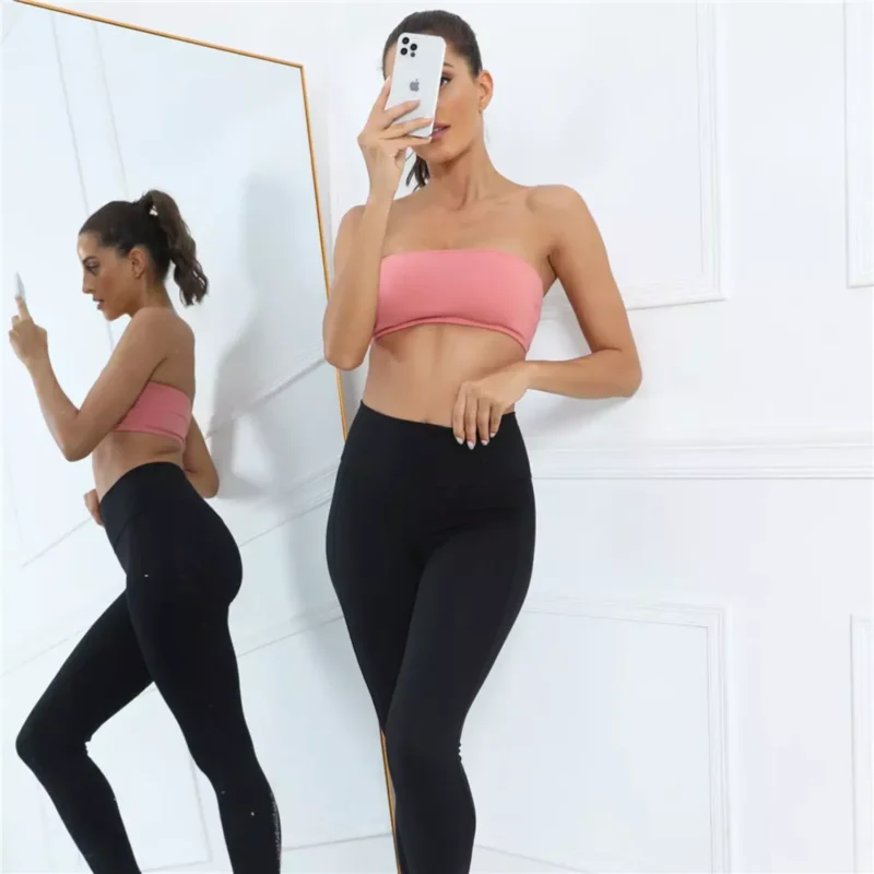 2024 Padded Tube Top Sports Bra: Strapless Support for Fitness & Yoga